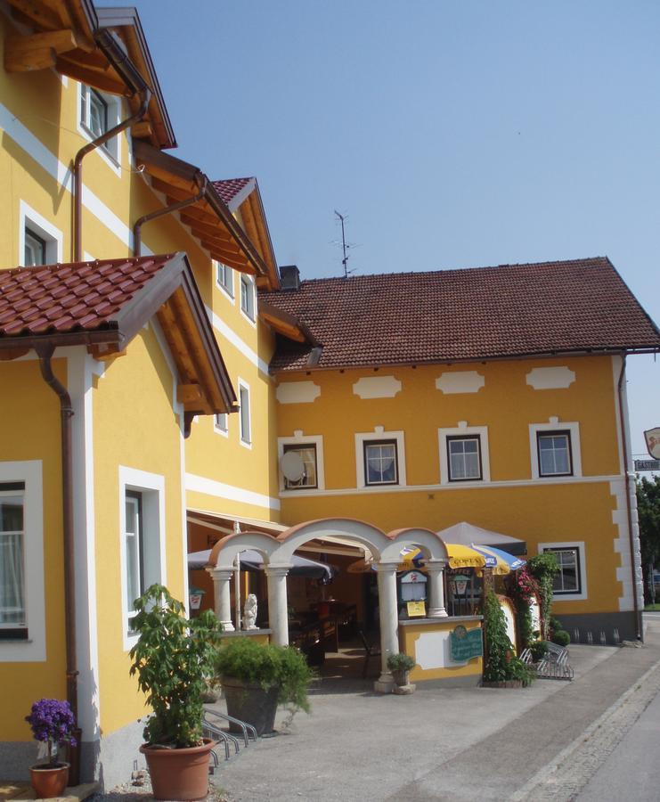 Kirchenwirt Mayr Franking Exterior photo